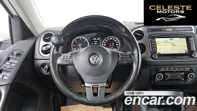VOLKSWAGEN 2.0 TDI Premium 2013 — photo 16 sur 20