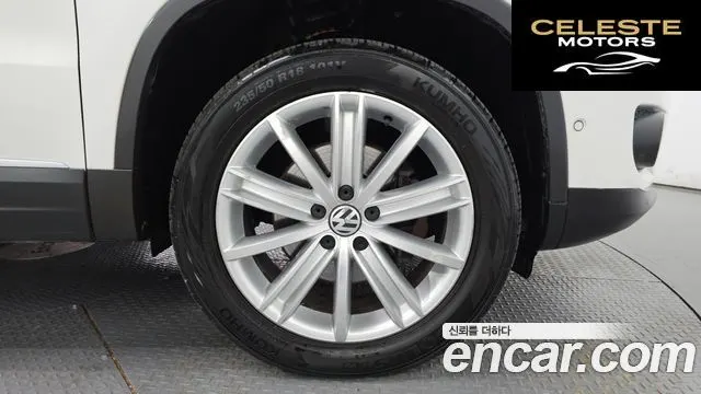 VOLKSWAGEN 2.0 TDI Premium 2013 — photo 5 sur 20