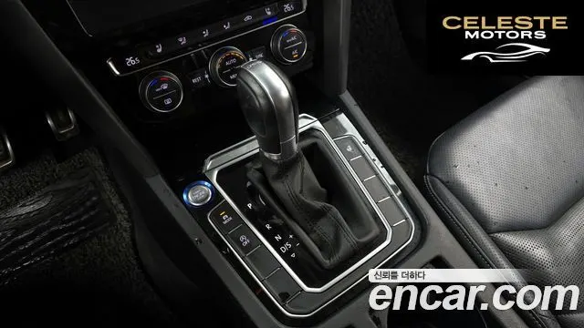 VOLKSWAGEN 2.0 TDI 2018 — photo 9 sur 26