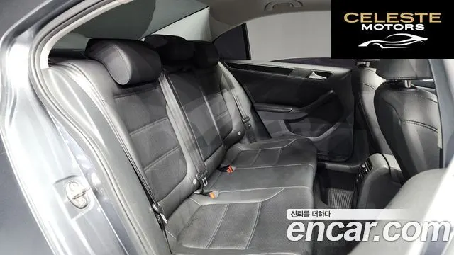 VOLKSWAGEN 2.0 TDI Premium 2015 — photo 12 sur 20