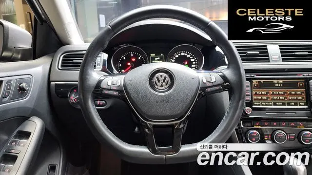 VOLKSWAGEN 2.0 TDI Premium 2015 — photo 13 sur 20