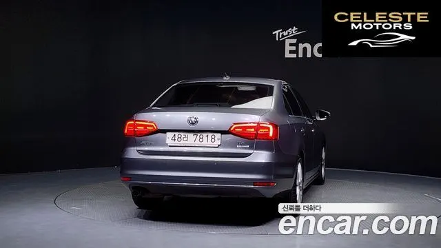 VOLKSWAGEN 2.0 TDI Premium 2015 — photo 4 sur 20