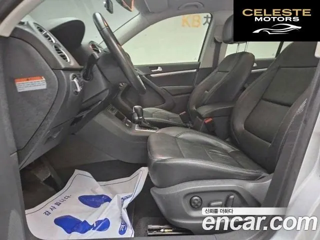 VOLKSWAGEN 2.0 TDI Premium 2015 — photo 11 sur 25