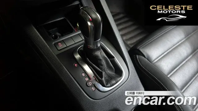 VOLKSWAGEN 2.0 TDI R-Line 2012 — photo 9 sur 26