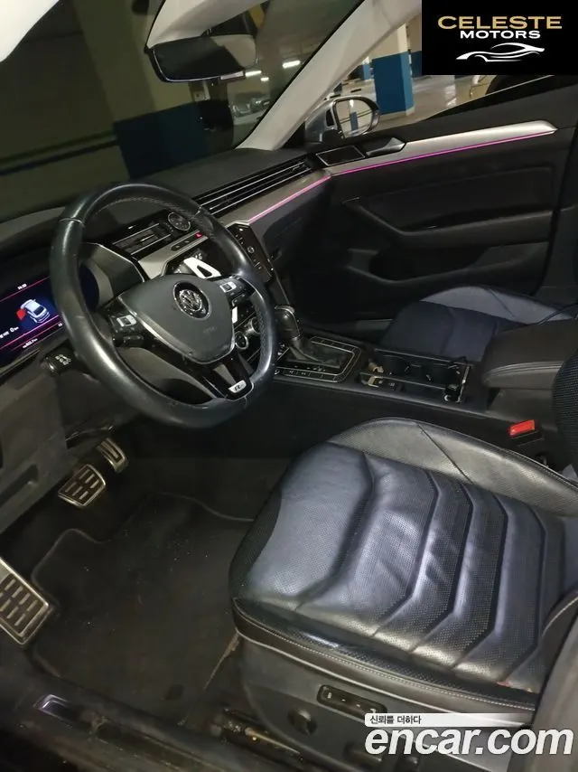VOLKSWAGEN 2.0 TDI Premium 2019 — photo 9 sur 16