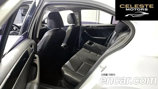VOLKSWAGEN 2.0 TDI Premium 2015 — photo 11 sur 20
