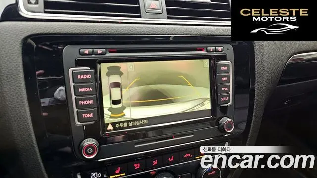 VOLKSWAGEN 2.0 TDI Premium 2015 — photo 16 sur 20