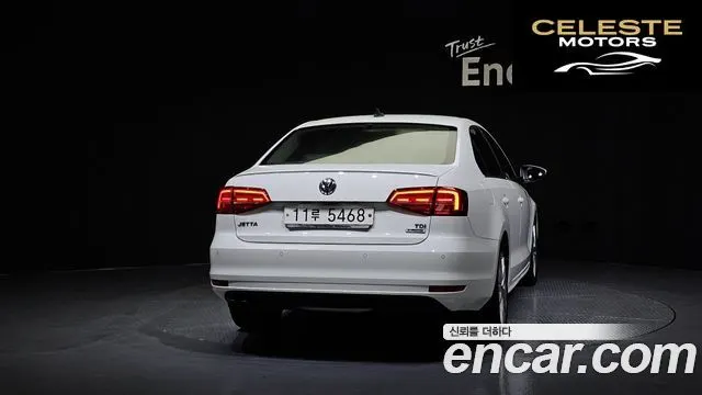VOLKSWAGEN 2.0 TDI Premium 2015 — photo 4 sur 20