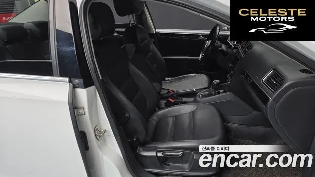VOLKSWAGEN 2.0 TDI Premium 2015 — photo 11 sur 20