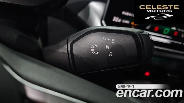 VOLKSWAGEN ID.4 Pro 2025 — photo 9 sur 20