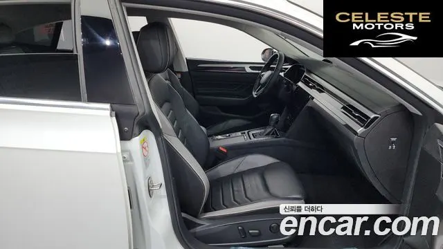 VOLKSWAGEN 2.0 TDI 2022 — photo 11 sur 20
