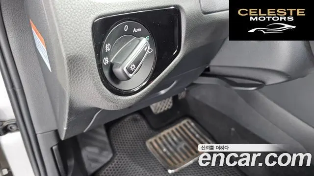 VOLKSWAGEN 72.0 TDI Premium 2016 — photo 18 sur 20