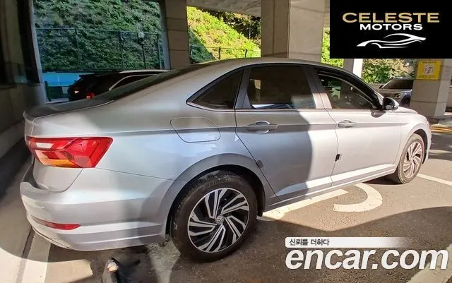 VOLKSWAGEN 71.4 TSI Premium 2020 — photo 5 sur 17