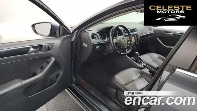 VOLKSWAGEN 2.0 TDI Premium 2015 — photo 10 sur 20