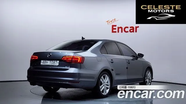 VOLKSWAGEN 2.0 TDI Premium 2015 — photo 2 sur 20
