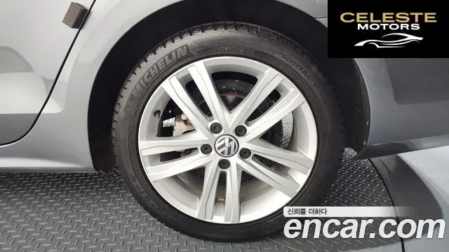 VOLKSWAGEN 2.0 TDI Premium 2015 — photo 5 sur 20