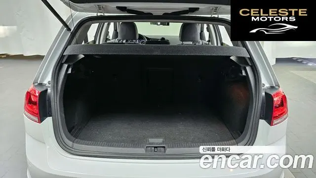 VOLKSWAGEN 71.4 TSI Premium 2014 — photo 20 sur 20