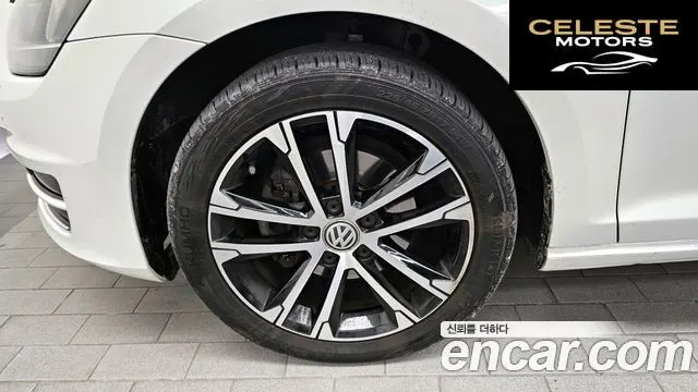 VOLKSWAGEN 71.4 TSI Premium 2014 — photo 5 sur 20
