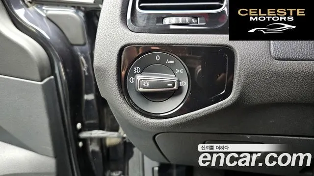 VOLKSWAGEN 72.0 TDI Premium 2015 — photo 17 sur 20