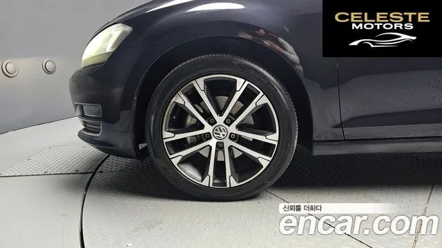 VOLKSWAGEN 72.0 TDI Premium 2015 — photo 5 sur 20