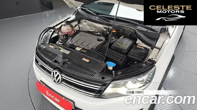 VOLKSWAGEN 2.0 TDI R-Line 2014 — photo 6 sur 20