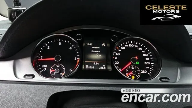 VOLKSWAGEN CC 2.0 TDI 4 2015 — photo 8 sur 20