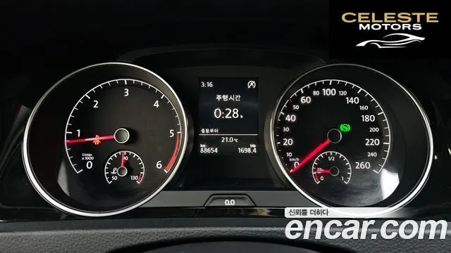 VOLKSWAGEN 71.6 TDI 2014 — photo 8 sur 20