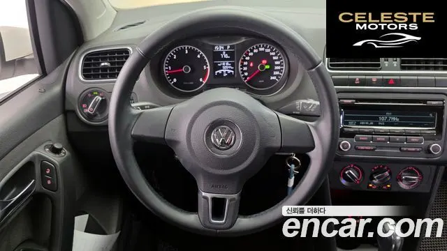 VOLKSWAGEN 1.6 TDI R-Line 2014 — photo 13 sur 20
