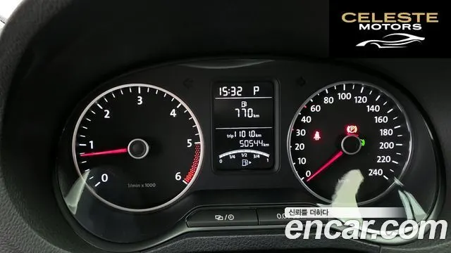VOLKSWAGEN 1.6 TDI R-Line 2014 — photo 8 sur 20