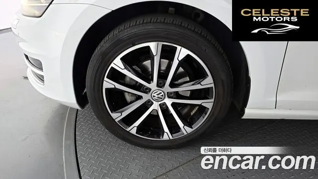 VOLKSWAGEN 72.0 TDI Premium 2015 — photo 5 sur 20