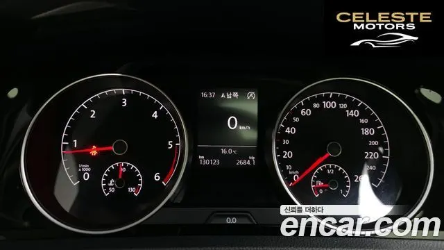 VOLKSWAGEN 72.0 TDI Premium 2015 — photo 8 sur 20
