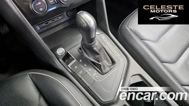 VOLKSWAGEN 22.0 TDI Premium 2020 — photo 9 sur 20