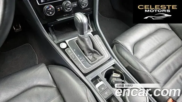 VOLKSWAGEN 72.0 TDI Premium 2016 — photo 9 sur 26