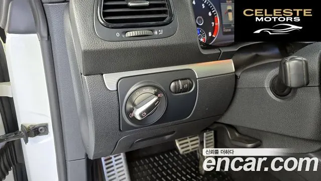 VOLKSWAGEN 2.0 TSI R 2013 — photo 16 sur 20