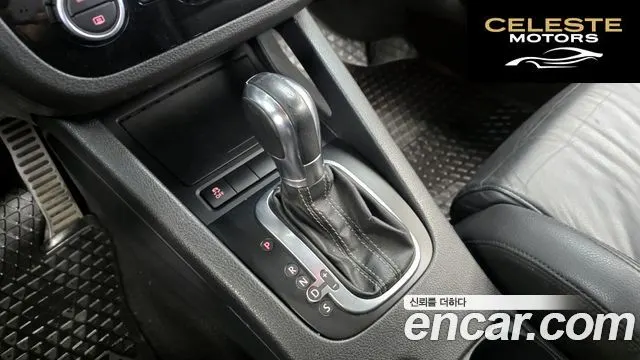 VOLKSWAGEN 2.0 TSI R 2013 — photo 9 sur 20