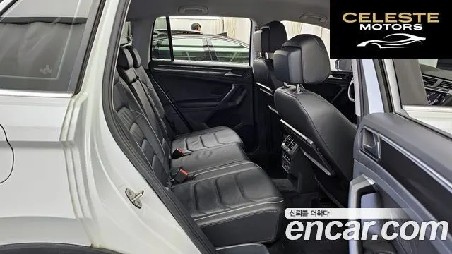 VOLKSWAGEN 22.0 TDI Premium 2020 — photo 12 sur 20