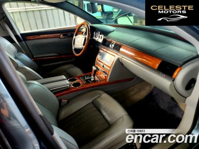 VOLKSWAGEN W12 6.0 LWB 2005 — photo 14 sur 26