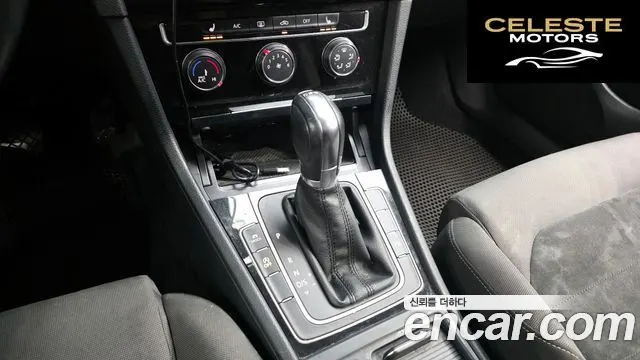 VOLKSWAGEN 71.6 TDI 2013 — photo 9 sur 20