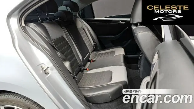VOLKSWAGEN 2.0 TDI 2015 — photo 12 sur 20