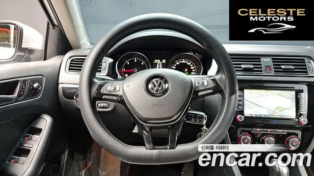 VOLKSWAGEN 2.0 TDI 2015 — photo 13 sur 20