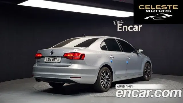 VOLKSWAGEN 2.0 TDI 2015 — photo 2 sur 20