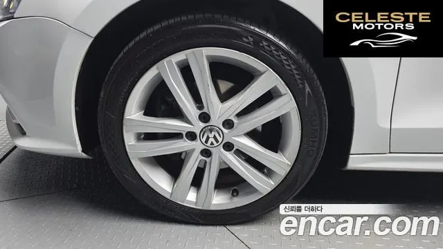 VOLKSWAGEN 2.0 TDI Premium 2016 — photo 5 sur 20