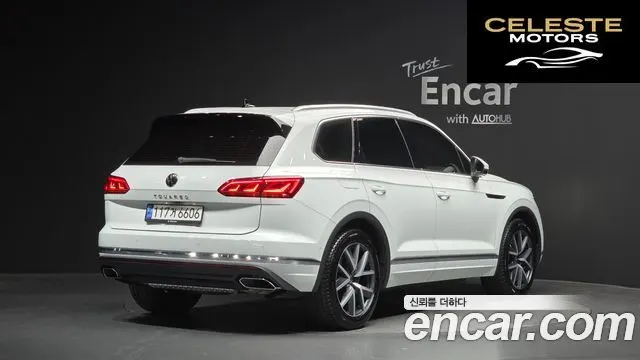 VOLKSWAGEN 33.0 TDI 2022 — photo 2 sur 20