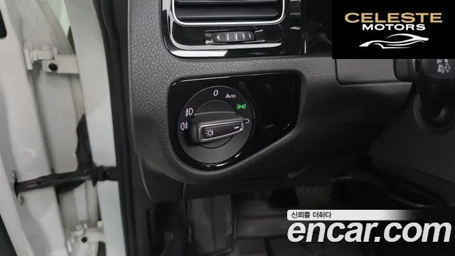 VOLKSWAGEN 72.0 TDI 2015 — photo 19 sur 20