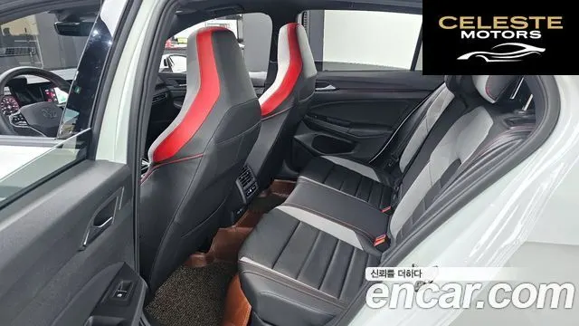 VOLKSWAGEN 82.0 GTI 2024 — photo 12 sur 26