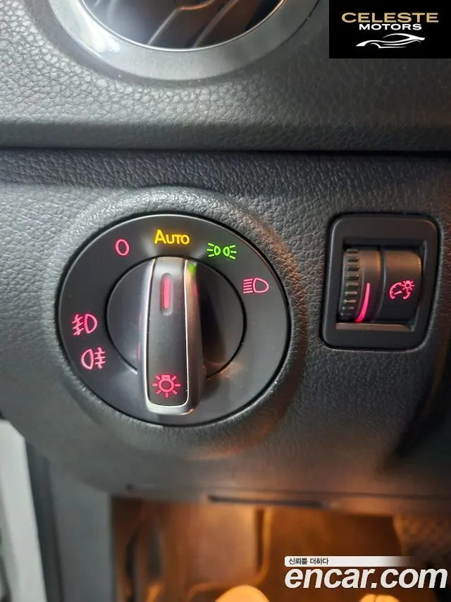 VOLKSWAGEN 2.0 TDI Premium 2015 — photo 19 sur 26