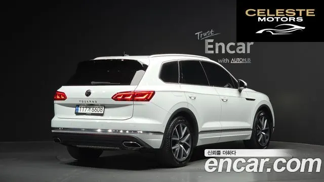 VOLKSWAGEN 33.0 TDI 2022 — photo 2 sur 20