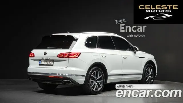VOLKSWAGEN 33.0 TDI 2022 — photo 2 sur 20