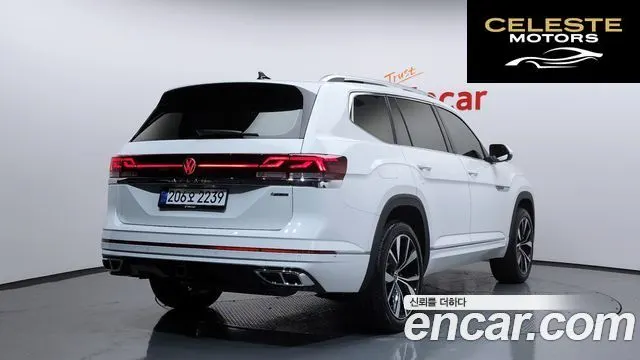 VOLKSWAGEN 2.0 TSI R-LINE 7 places 2025 — photo 2 sur 26
