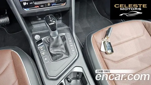 VOLKSWAGEN 2.0 TSI 2023 — photo 9 sur 26